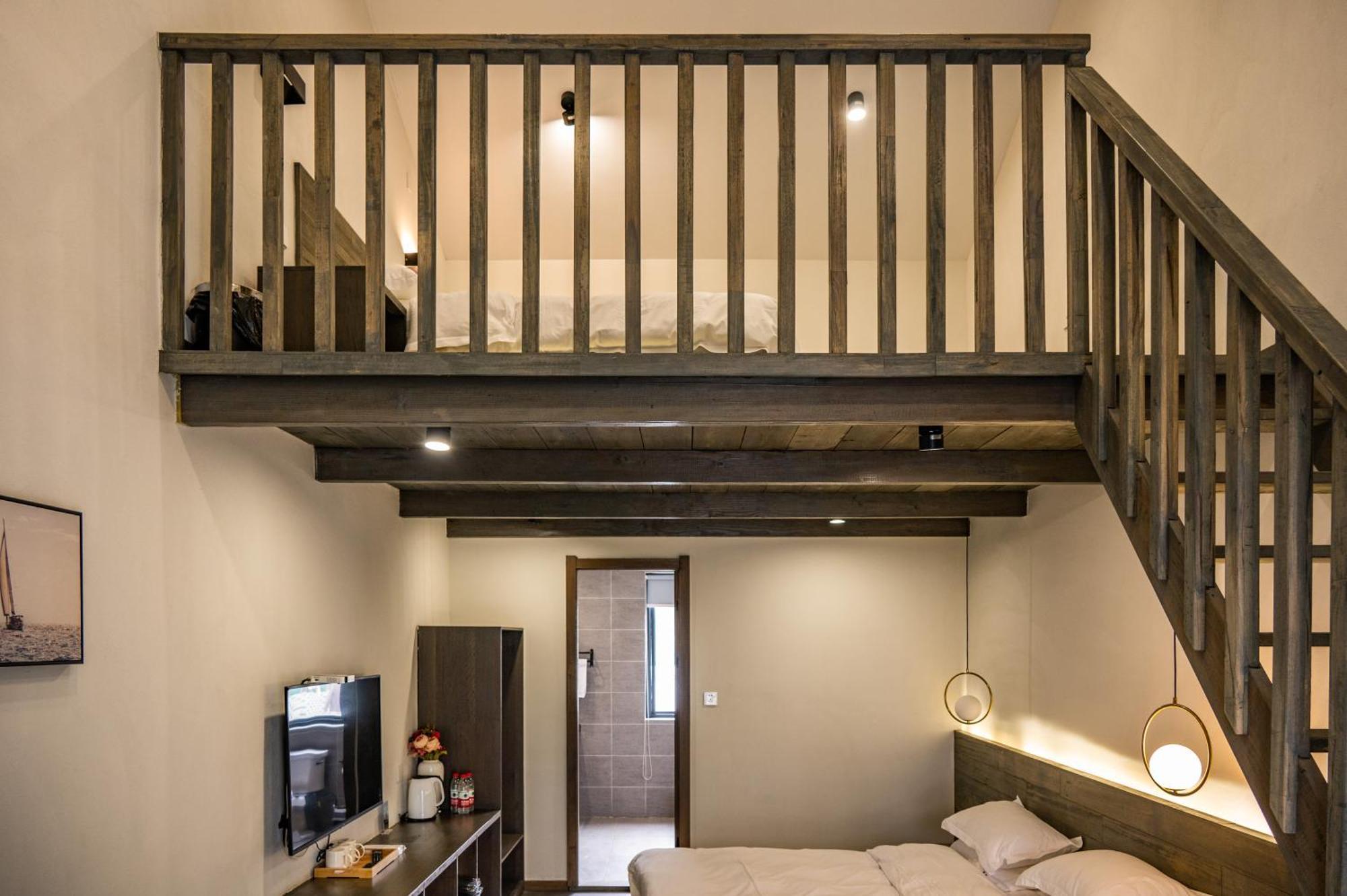 Tongxiang Tingjian Musu Private Soup Design Homestay - South Gate Of Wuzhen Xizha Scenic Area מראה חיצוני תמונה