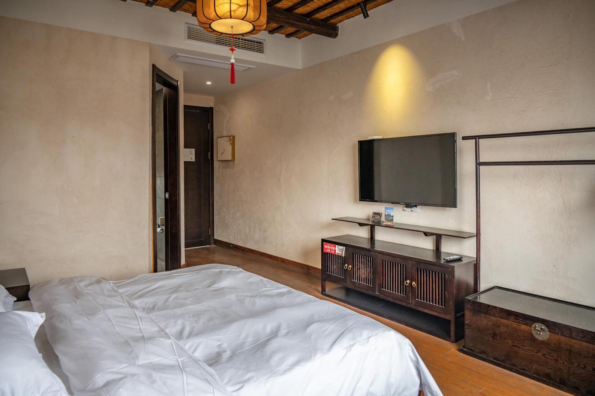 Tongxiang Tingjian Musu Private Soup Design Homestay - South Gate Of Wuzhen Xizha Scenic Area מראה חיצוני תמונה